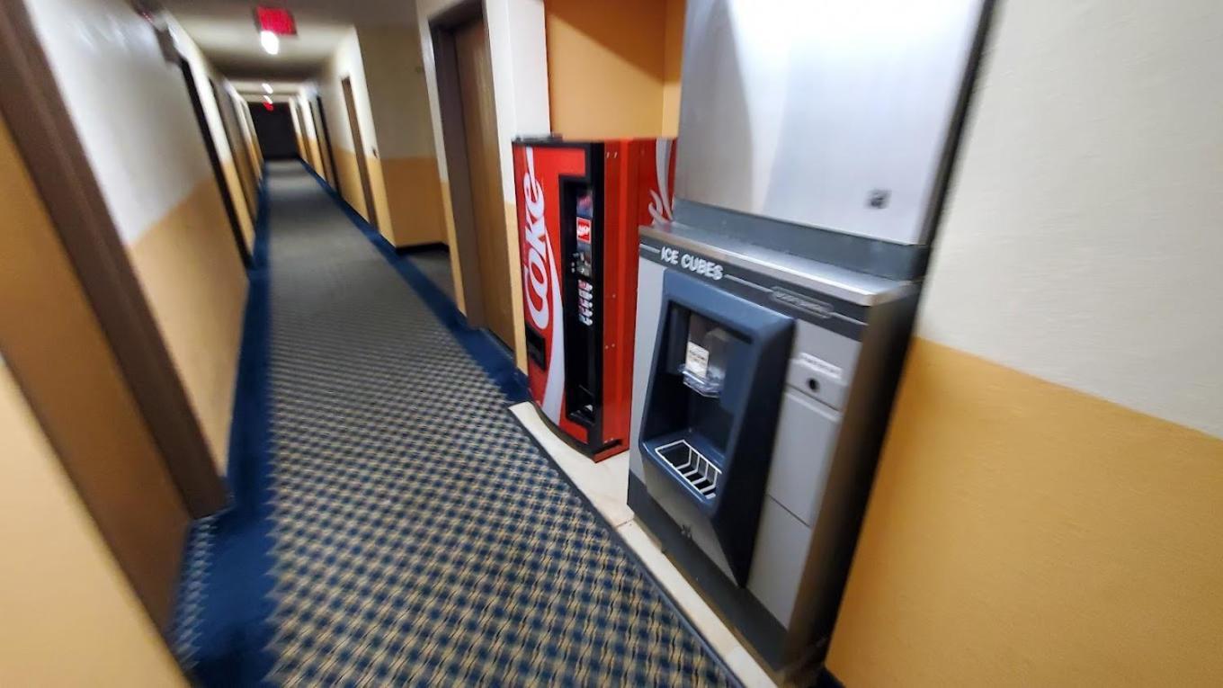 ซูเปอร์ 8 บาย วินด์แฮม เลบานอน Hotel ภายนอก รูปภาพ